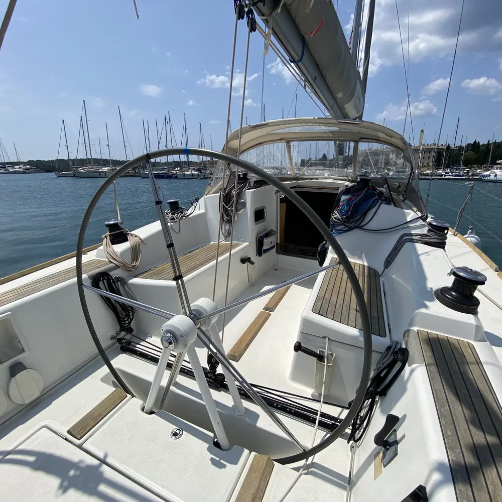 THETIS 10