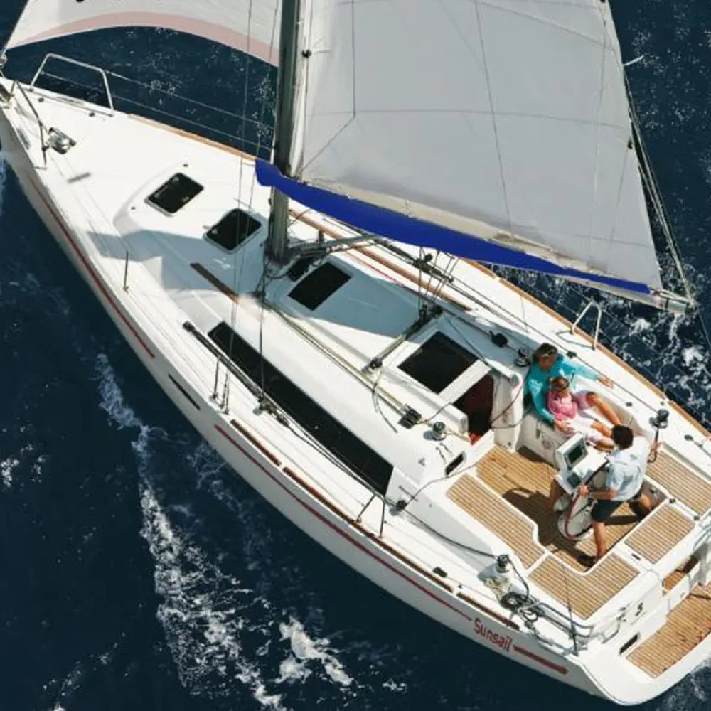 Sunsail 31 Classic 1