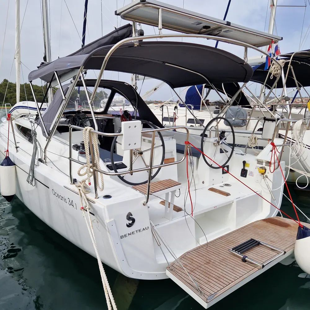 Navicela 6