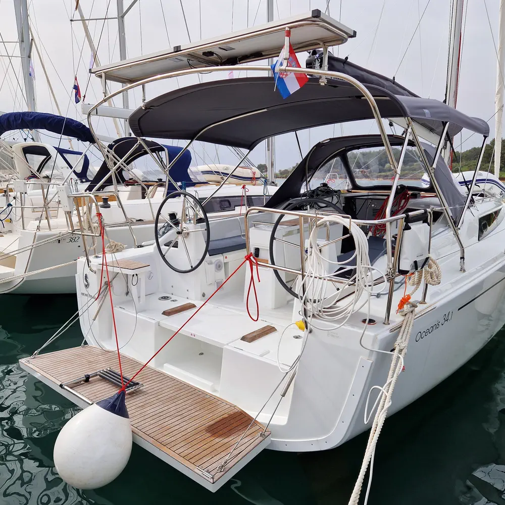 Navicela 17