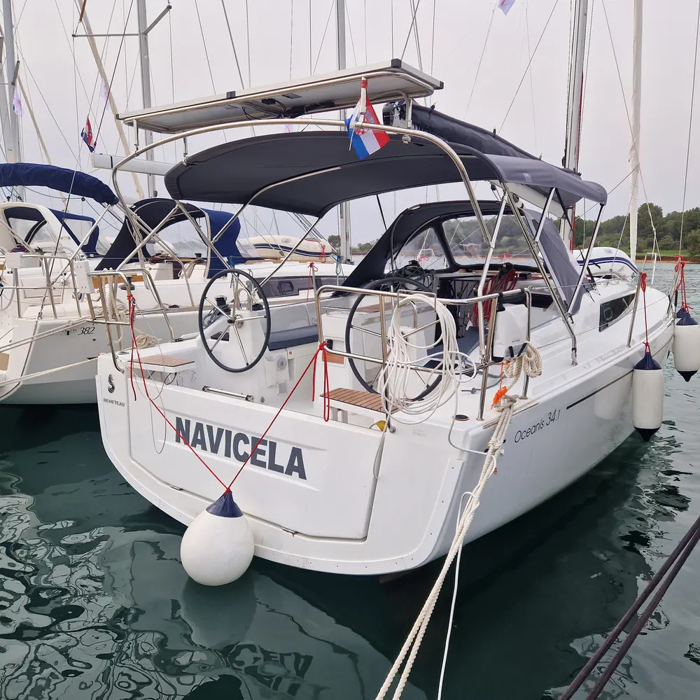 Navicela 19