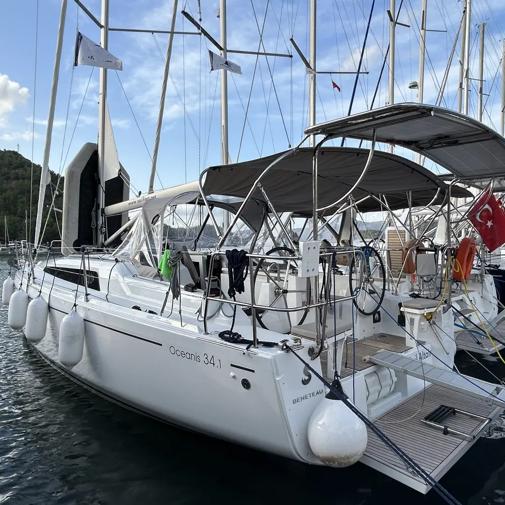 Sail Altair 1 20