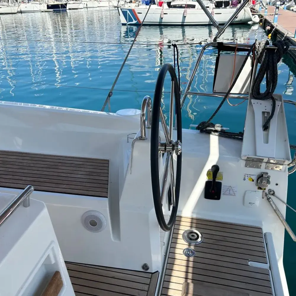 Sail Lynx 19