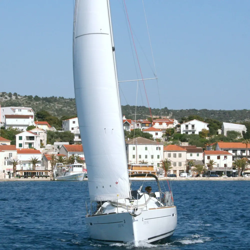 LL Skyhawk 3