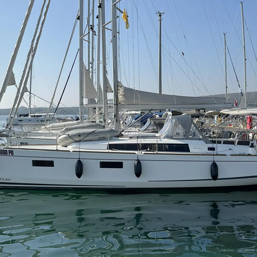 Tena 4