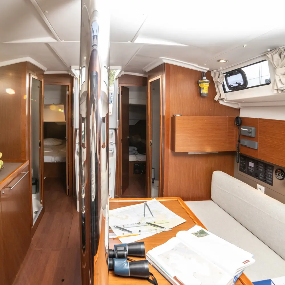 Oceanis38.1_1 2