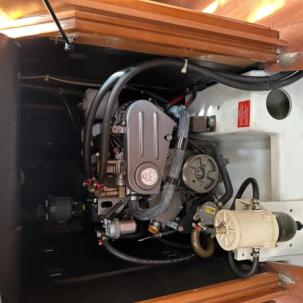 Oceanis38.1_1 10