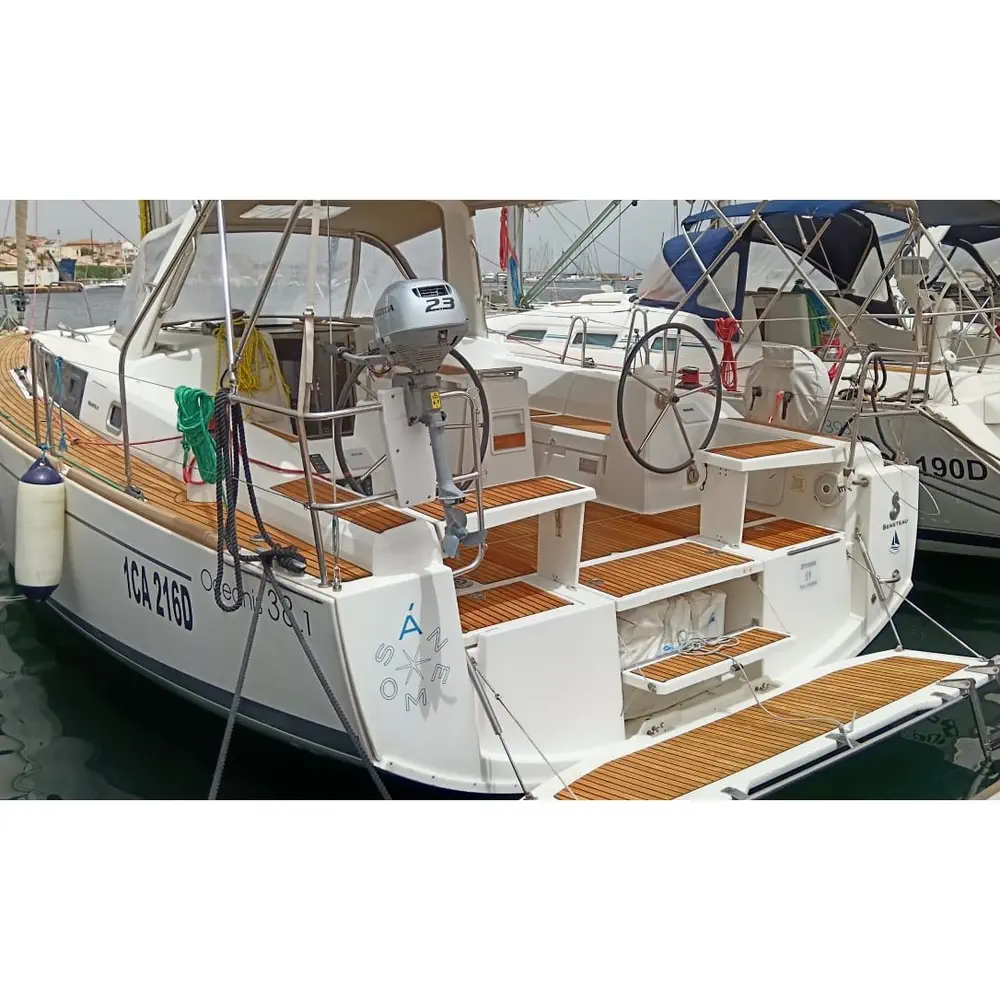 Main image of sail boat, Oceanis 38 Ánemos