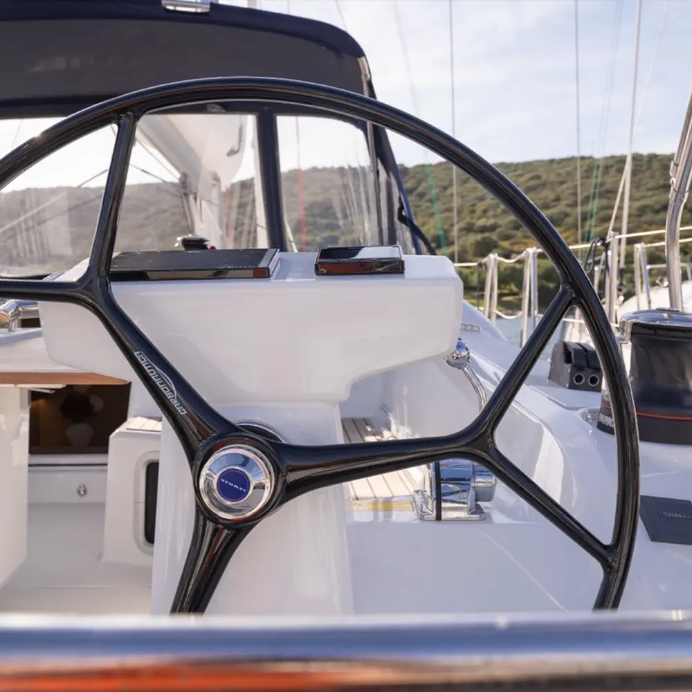 Maverick 8