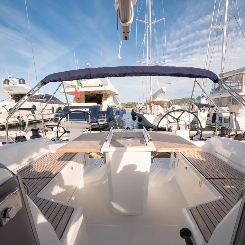 Maverick 35