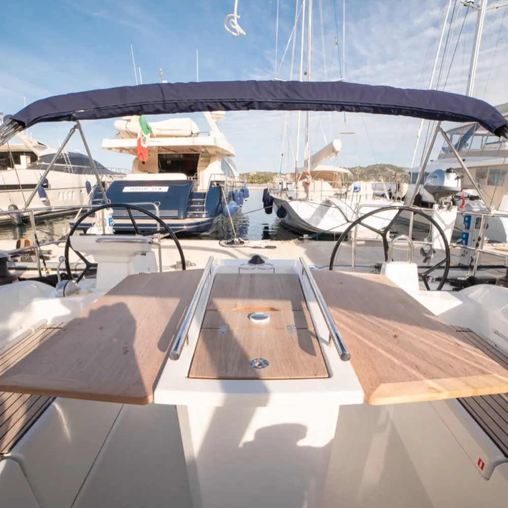 Maverick 49