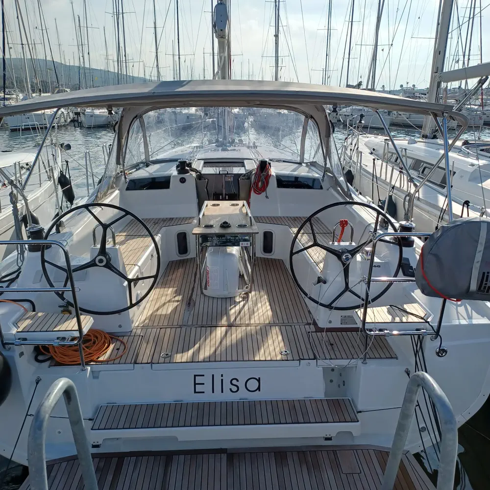 Elisa 11