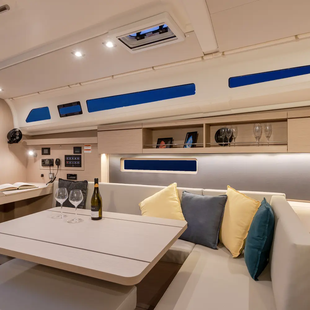 Moorings 42.3 Exclusive 2