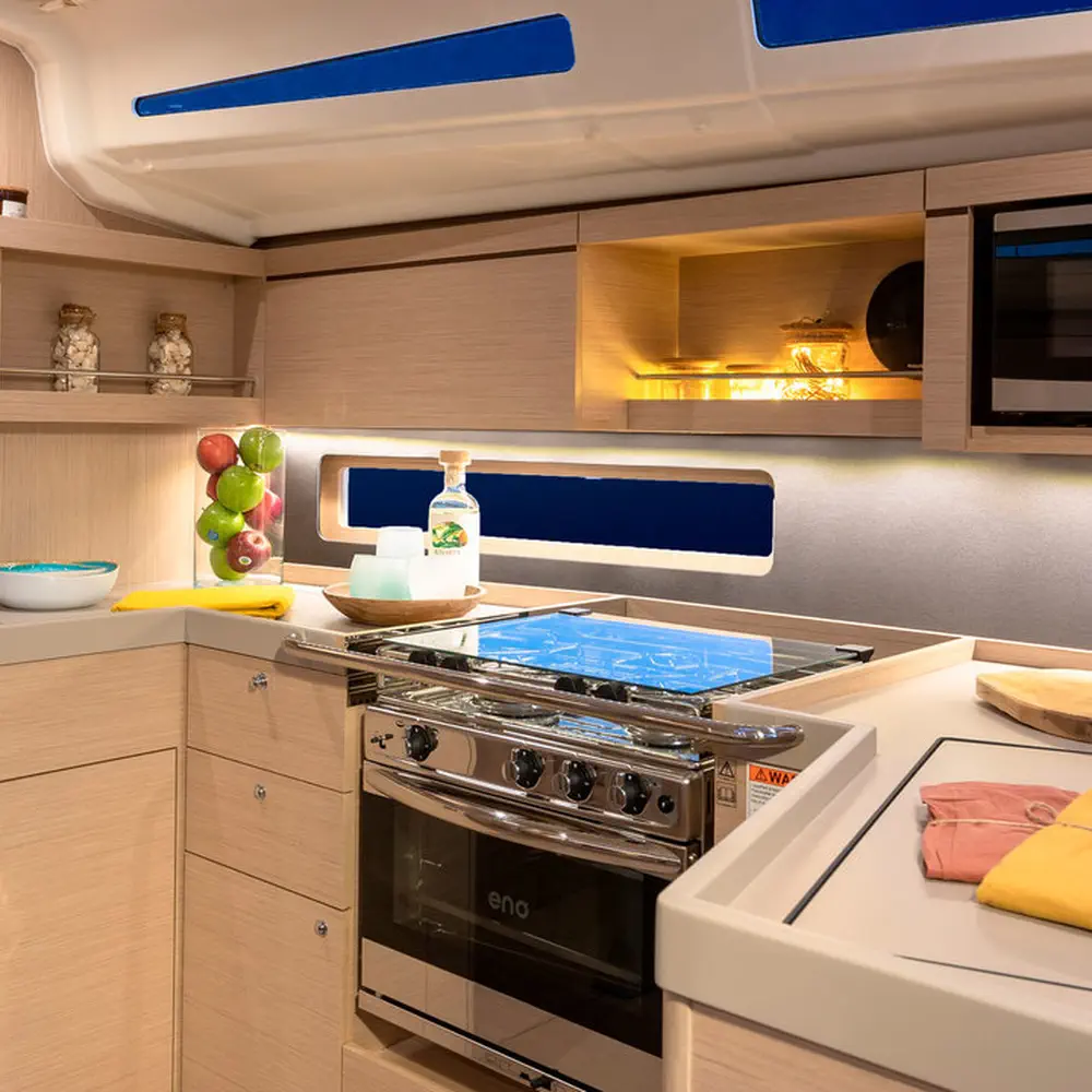 Moorings 42.3 Exclusive 5
