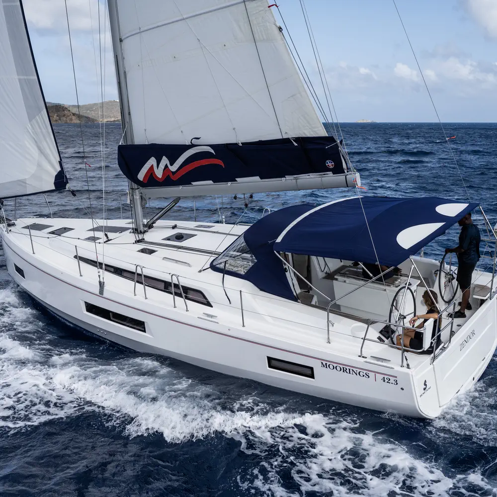 Moorings 42.3 Exclusive 12