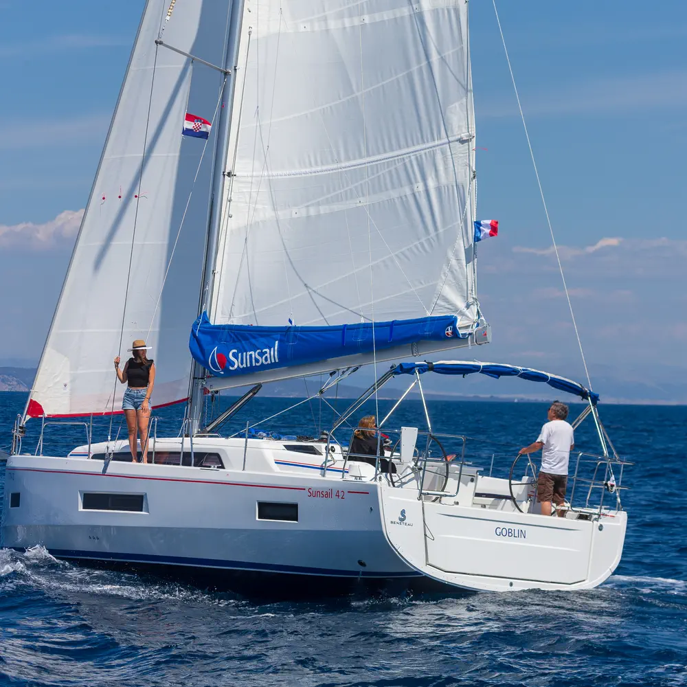 Sunsail 42 Premium 2