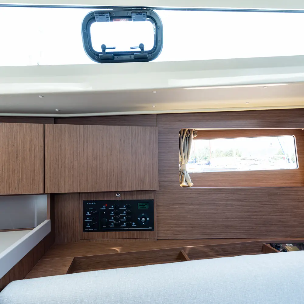 Argyroula 25