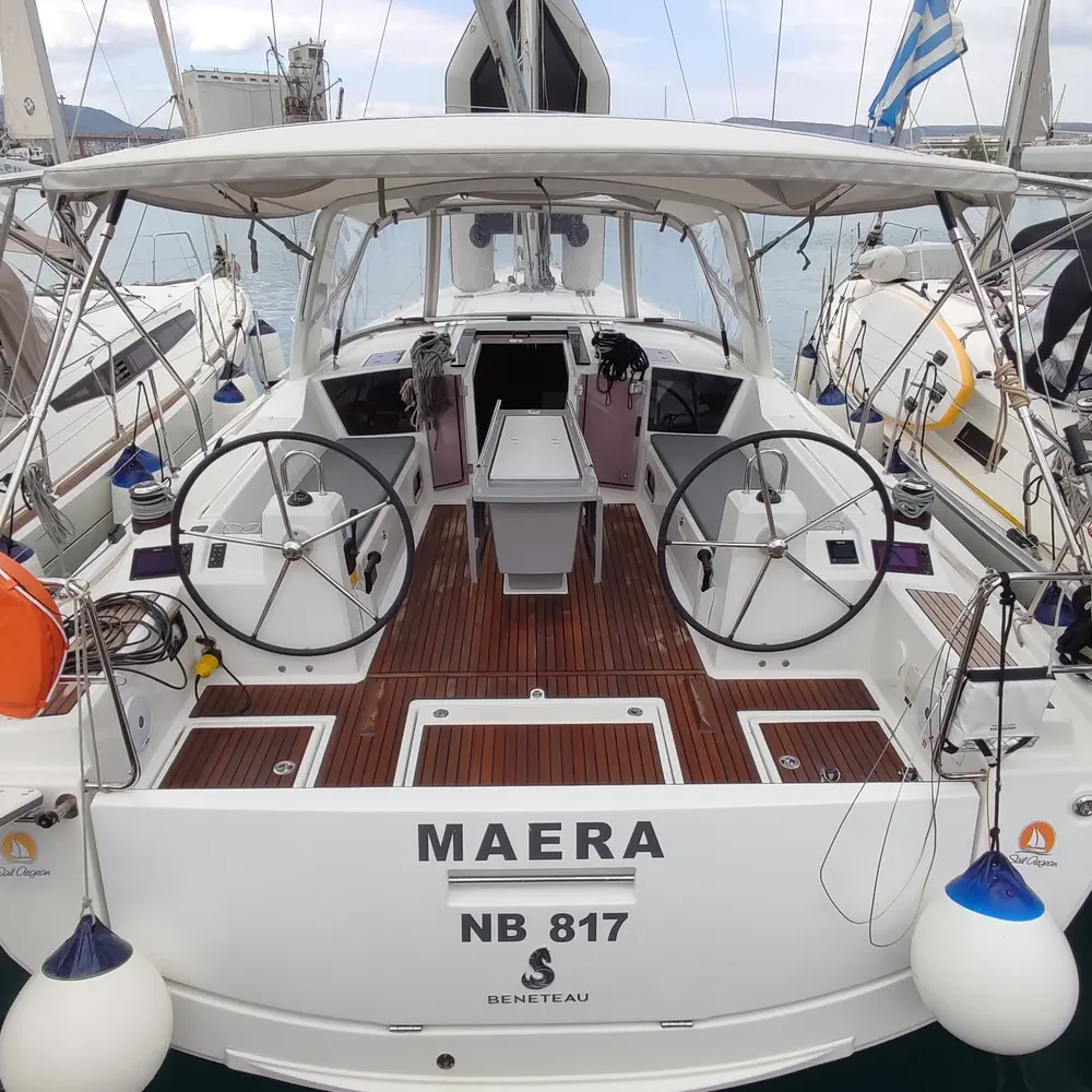 Maera 12