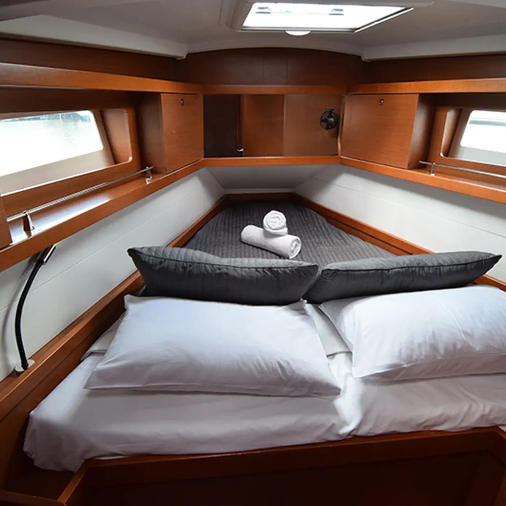 Bolero (Refit 2020) 10