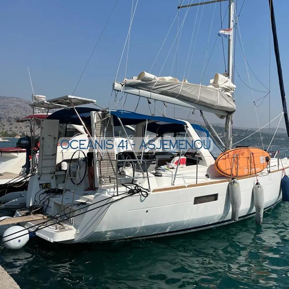 https://dsmkaagprkqin.cloudfront.net/images/beneteau/sail-boat/oceanis-41/4541611310404646-1746550854448489914-asjemenou-1000x1000.webp