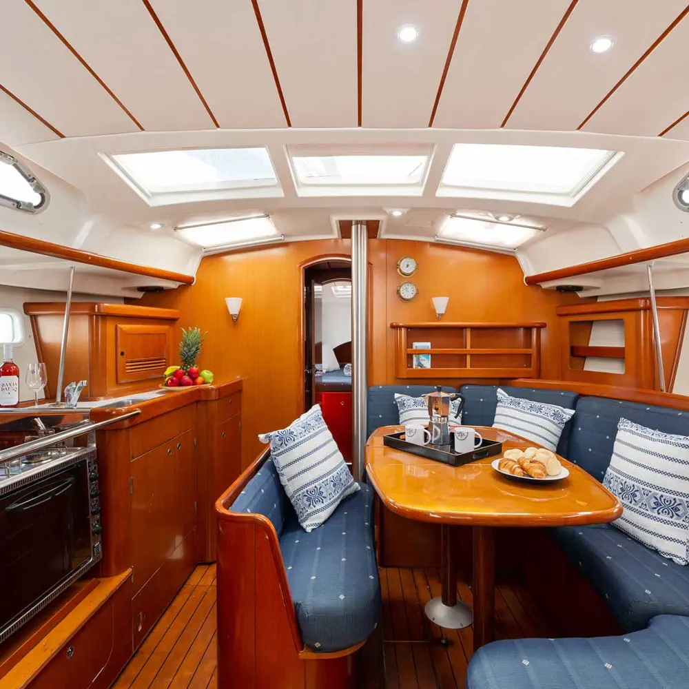 Thalassa 9