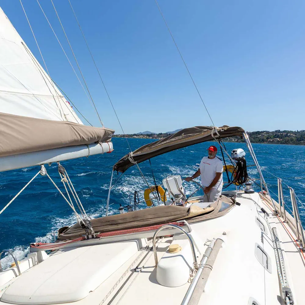 Thalassa 13