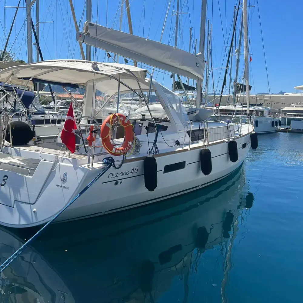 Main image of sail boat, Oceanis 45 ADA 3