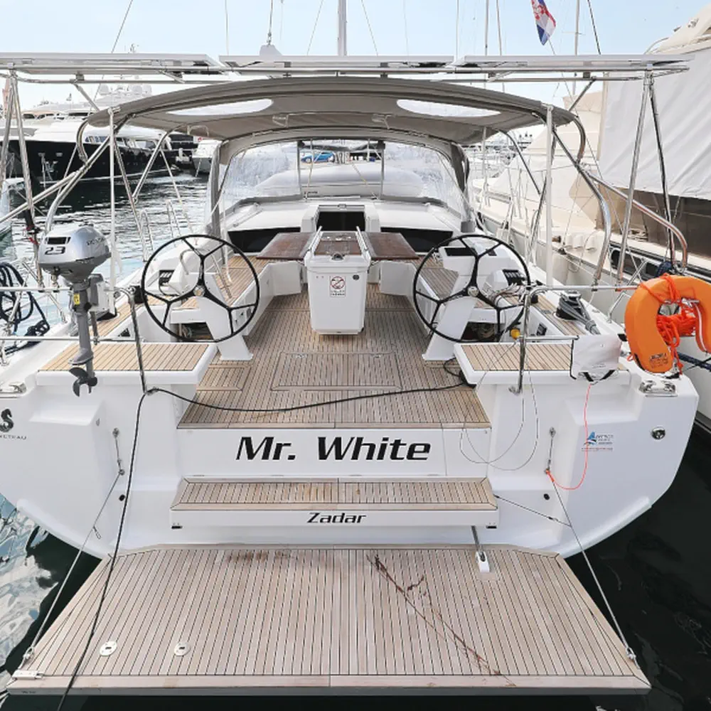MR.WHITE  35