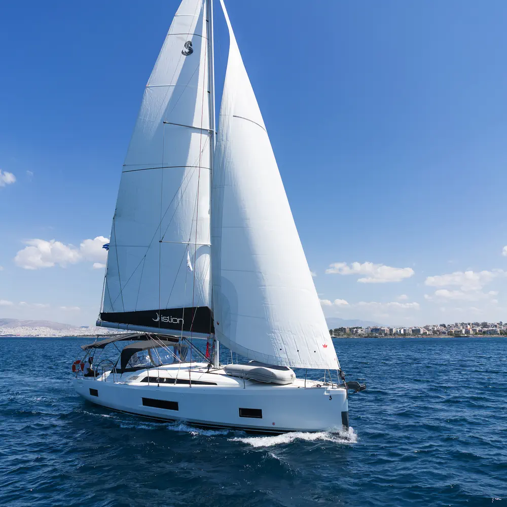 Almyra 6