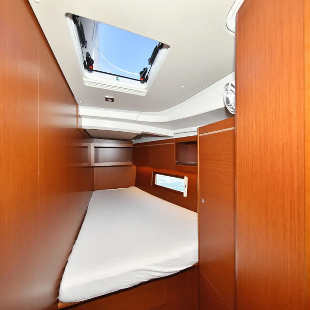 Antonela M  55