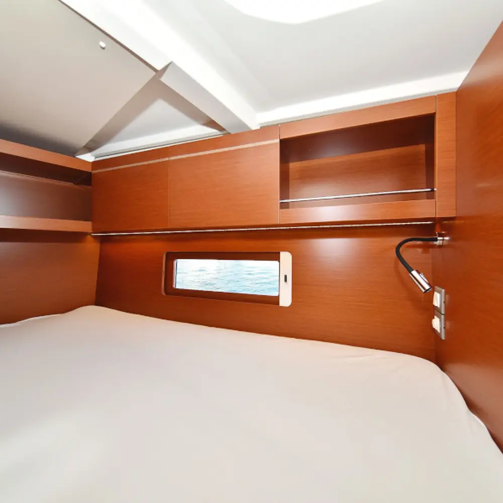 Antonela M  58