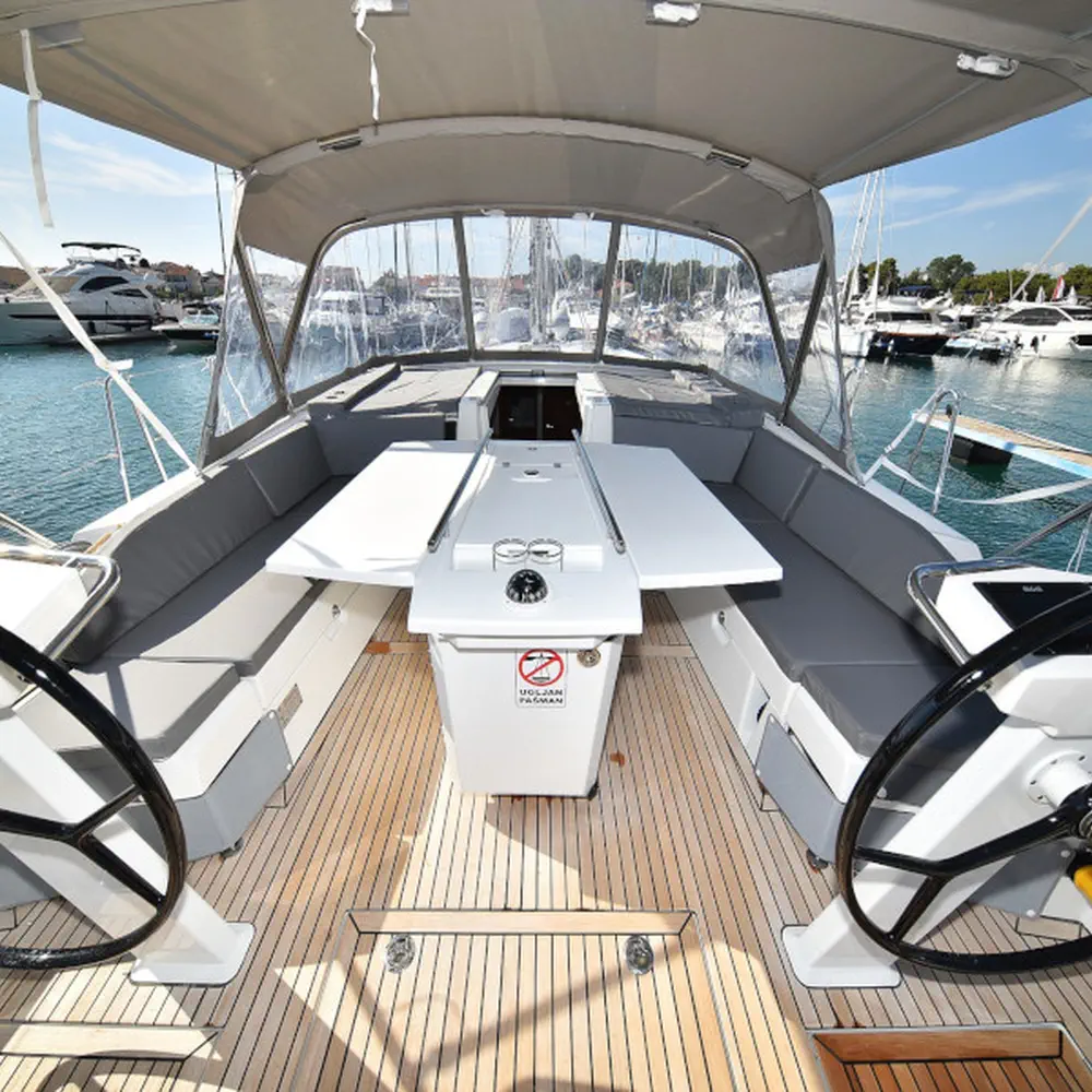 Antonela M  80