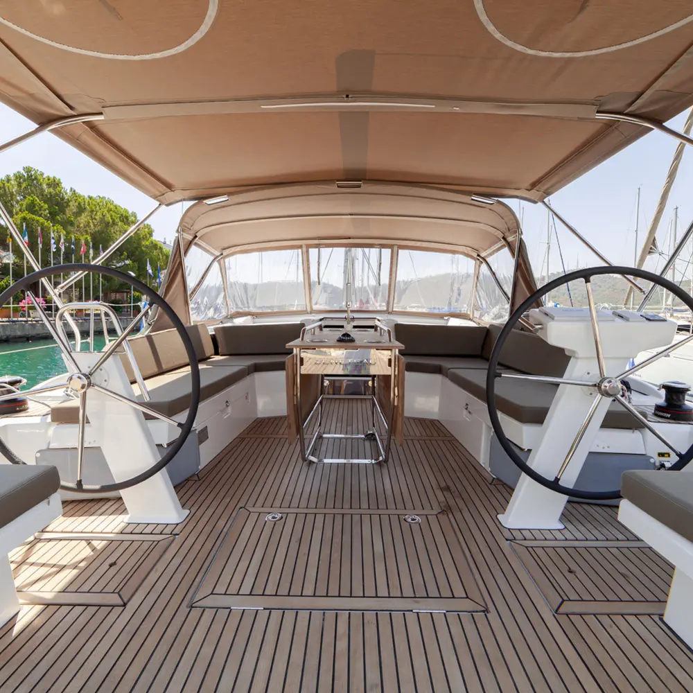Sail Delta 23
