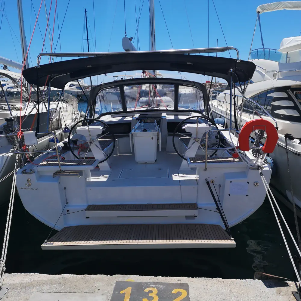 Amalthia 6