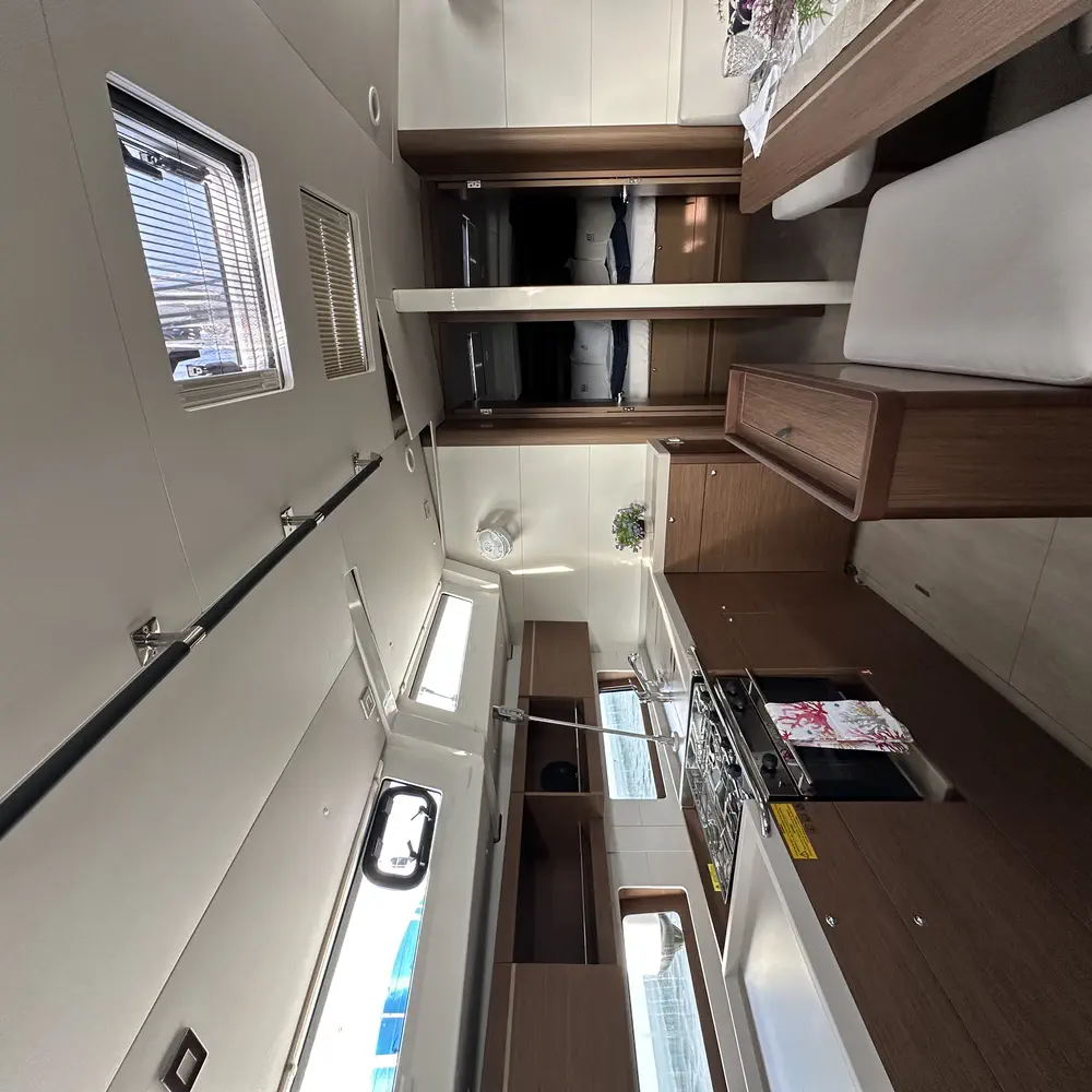 Moonraker 18
