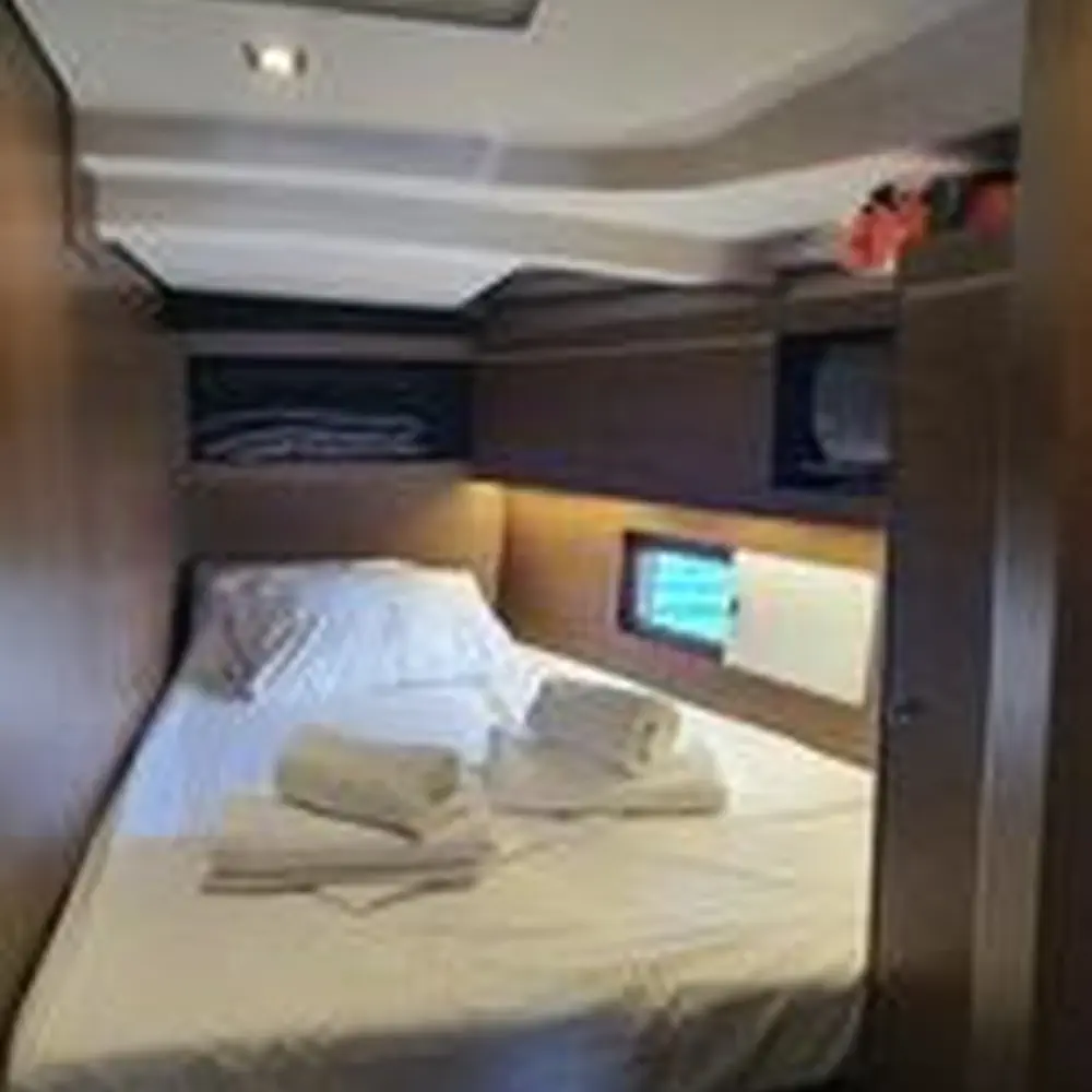 Anemos (A/C , Generator 8kVA, Solar Panels, Bow Thruster, BBQ) 1