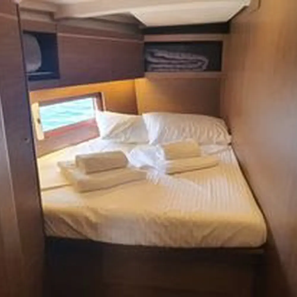 Anemos (A/C , Generator 8kVA, Solar Panels, Bow Thruster, BBQ) 9