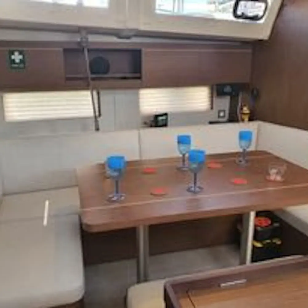 Anemos (A/C , Generator 8kVA, Solar Panels, Bow Thruster, BBQ) 13