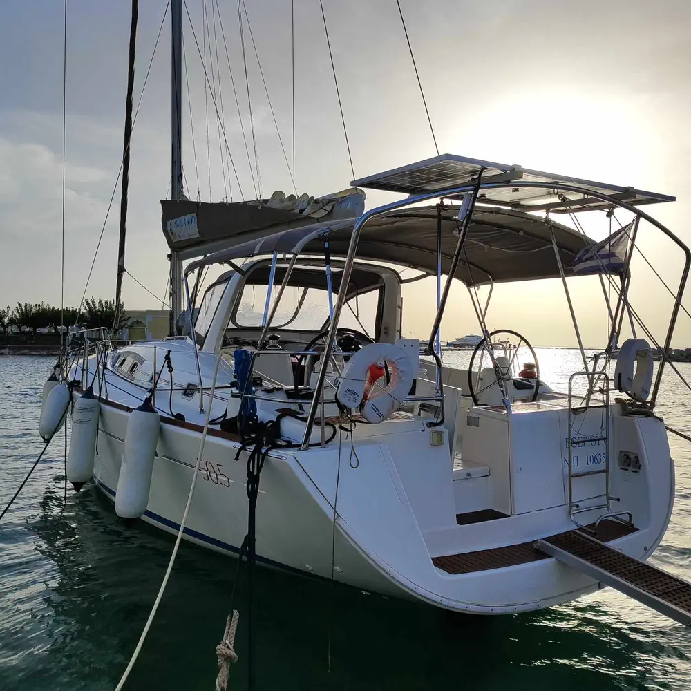 Vanessa M 22
