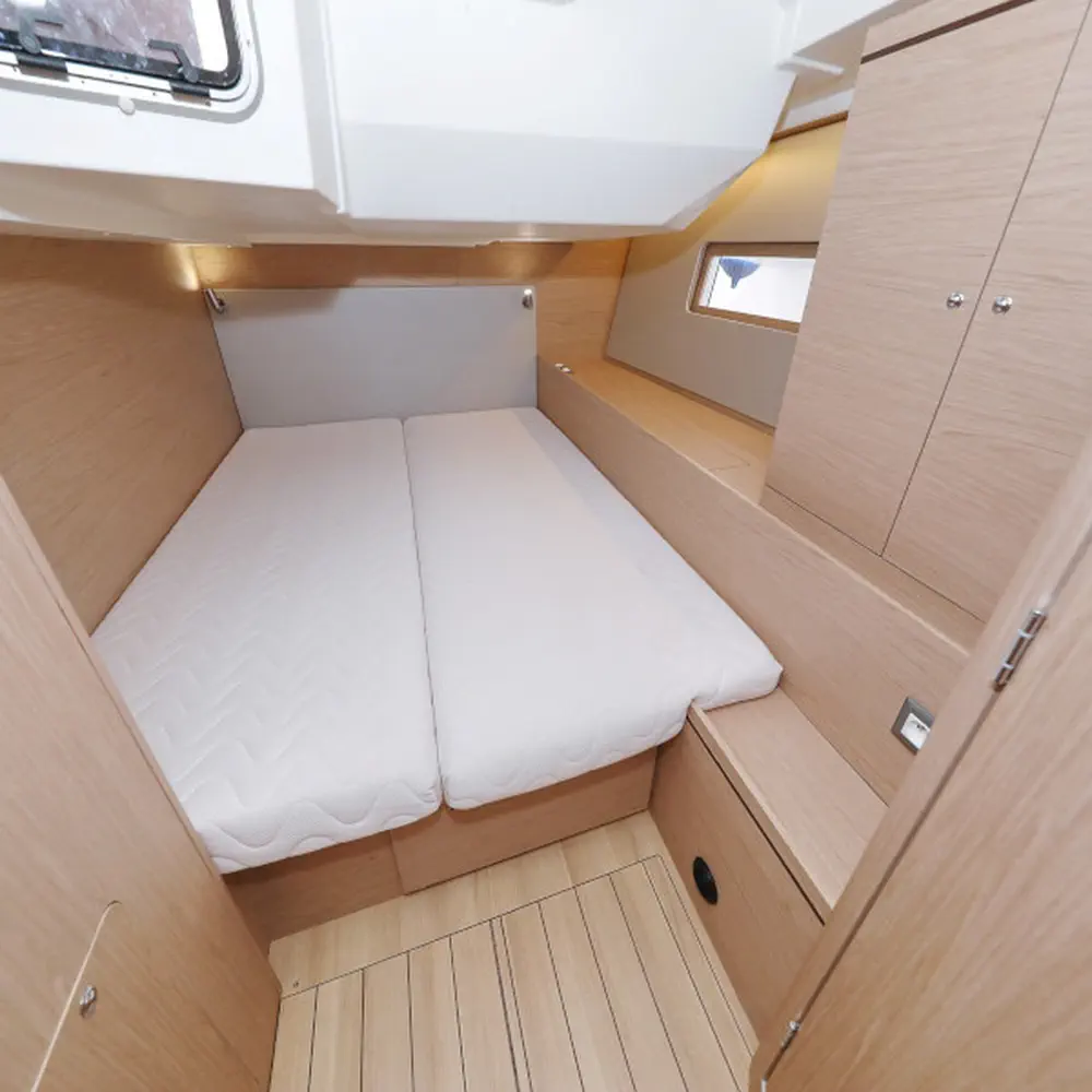 ZEPHYR B  83
