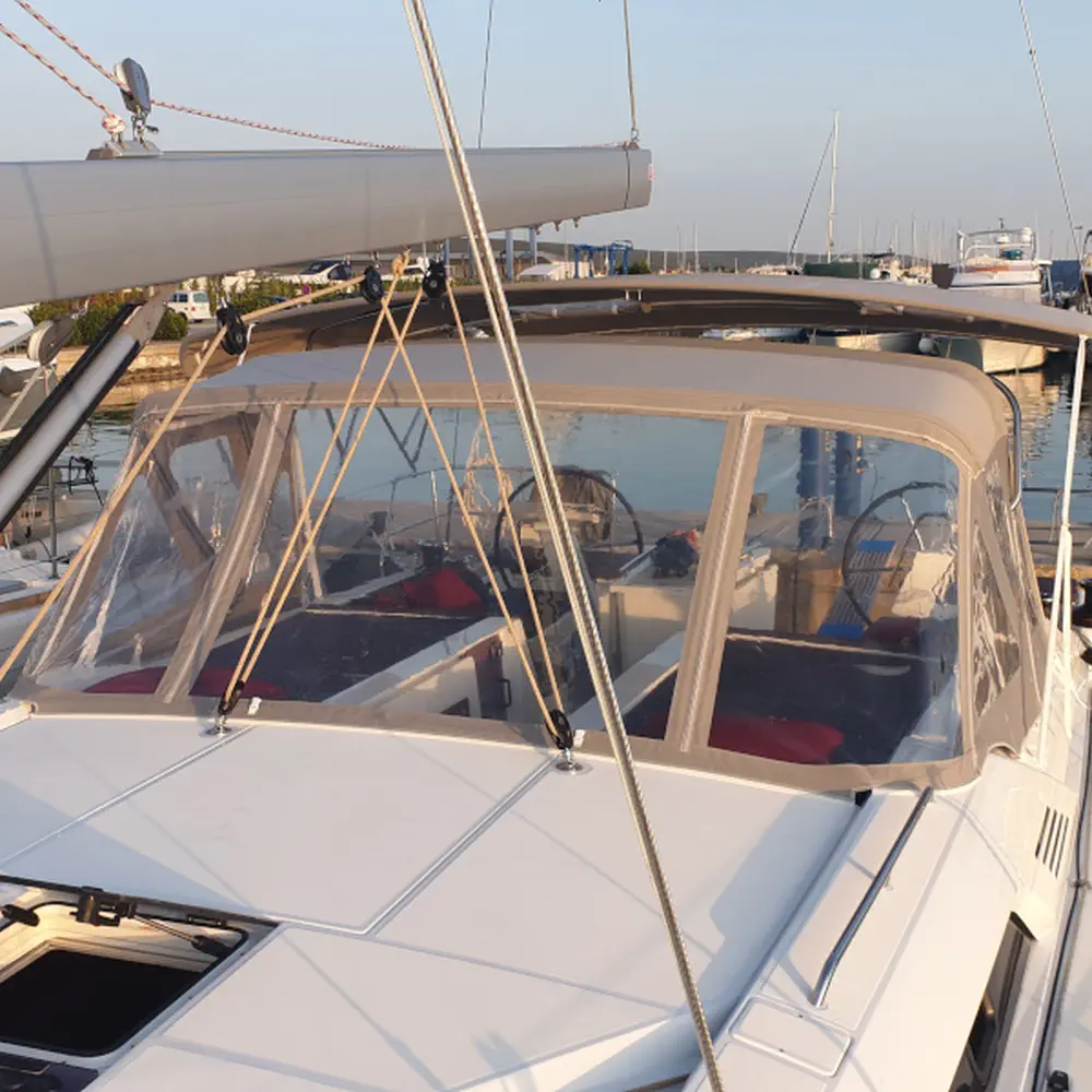 GREY GOOSE  28