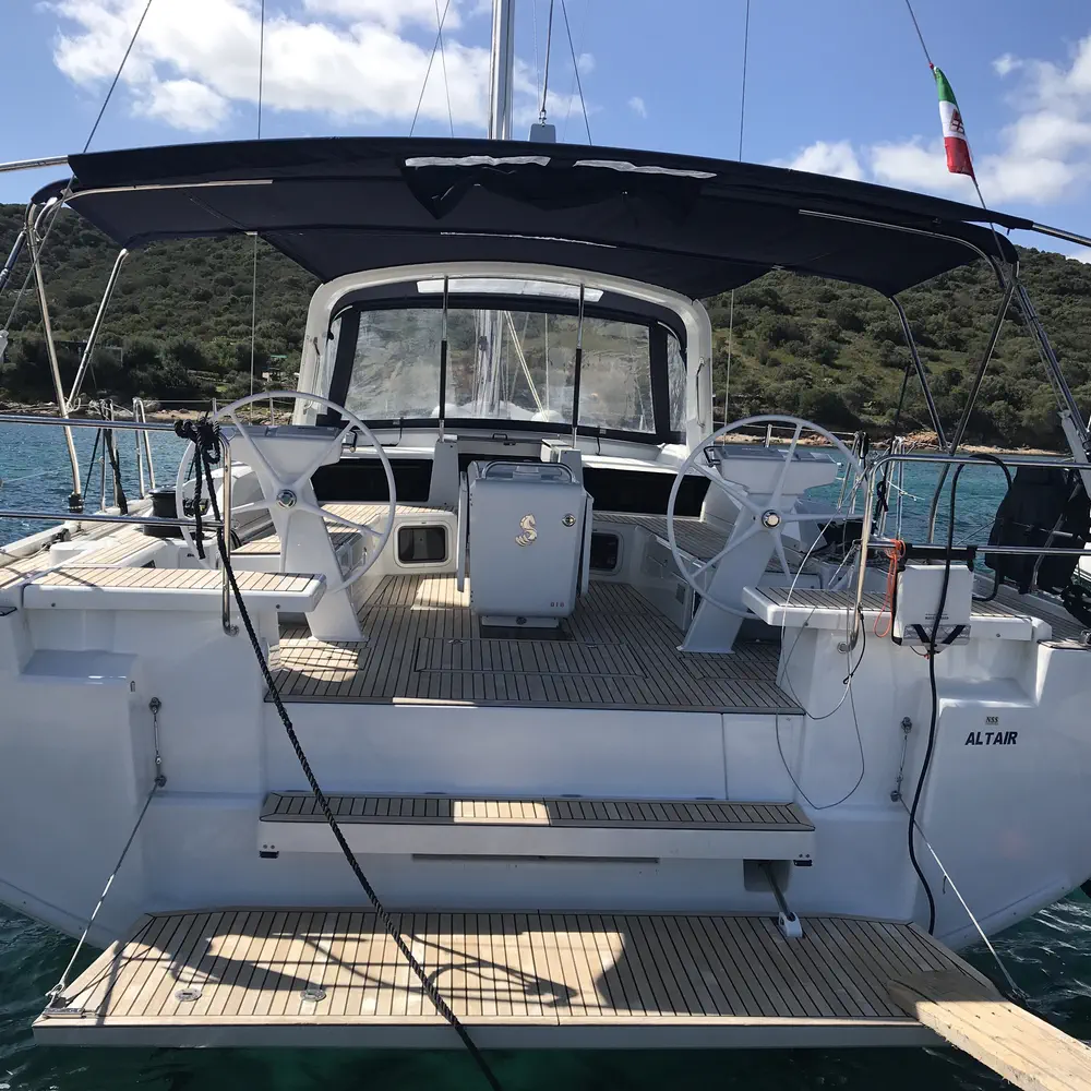 Altair  17