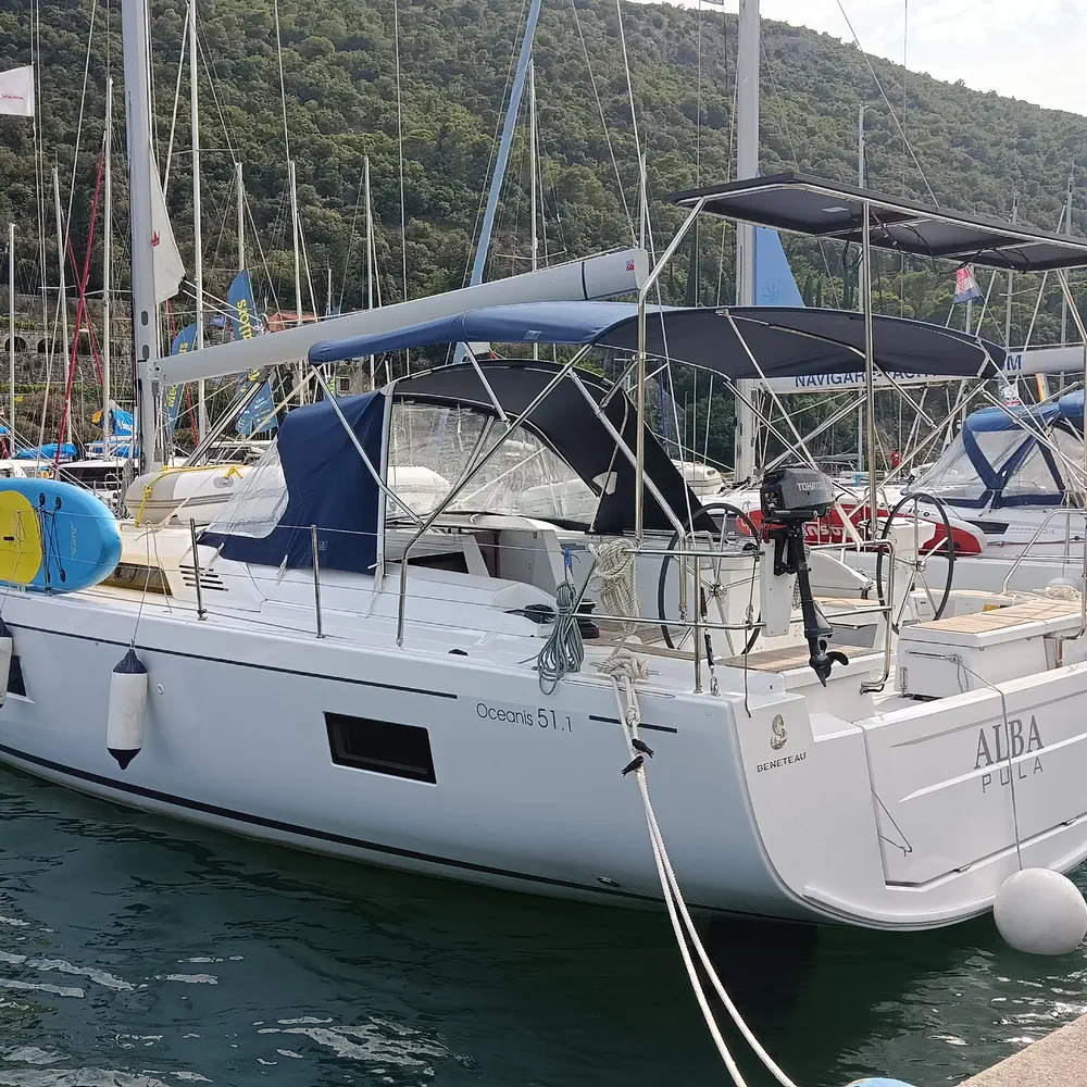 Alba 12