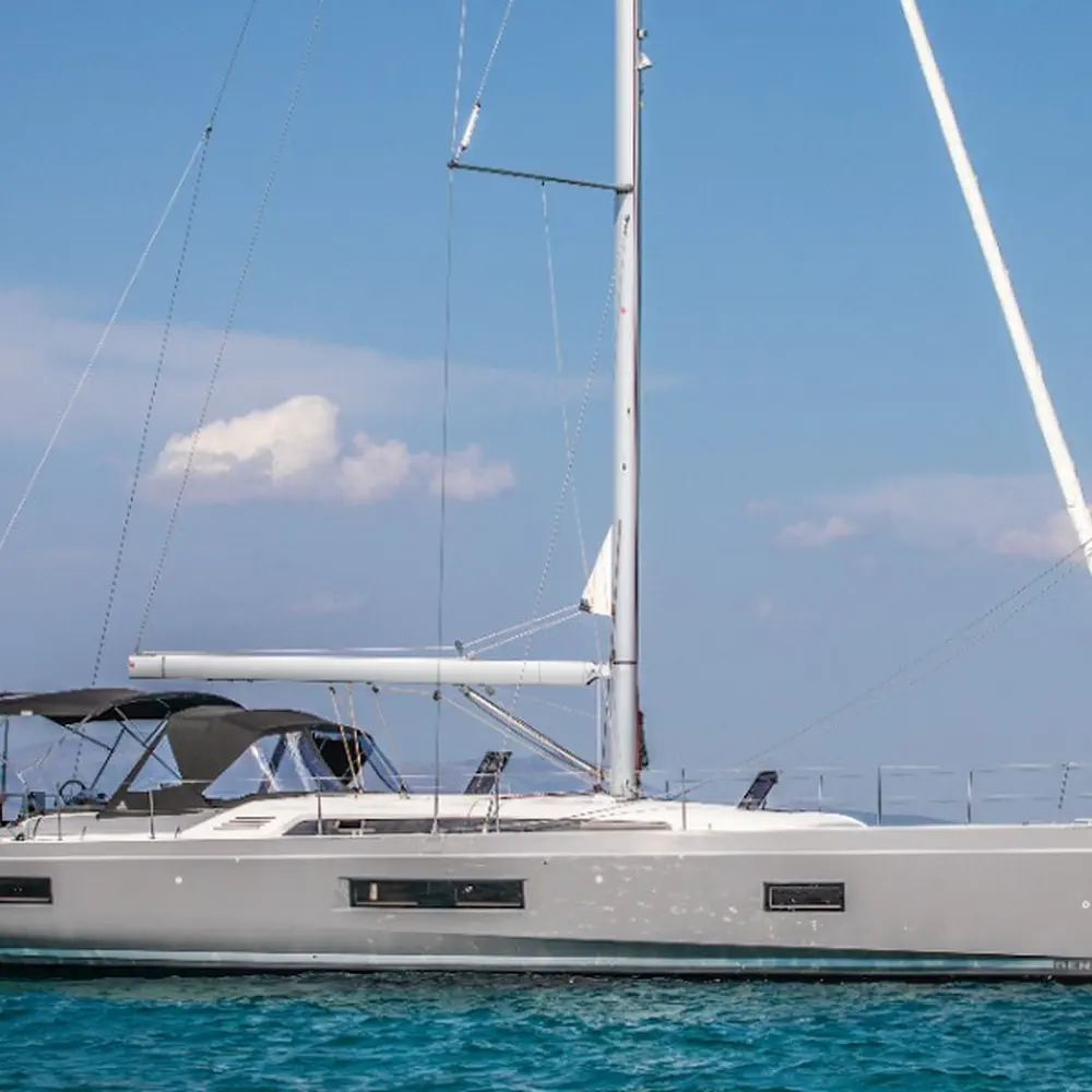 NIREAS (generator, air condition, pearl grey hull, 1 SUP free of charge) 10