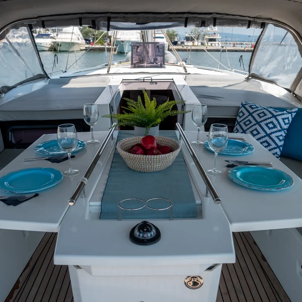 Aloha 31