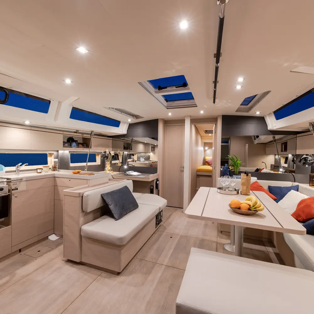 Sunsail 52.4 Premium 13