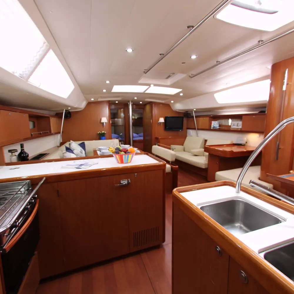 Blackjack - (A/C - Generator - Refit 2020) 13