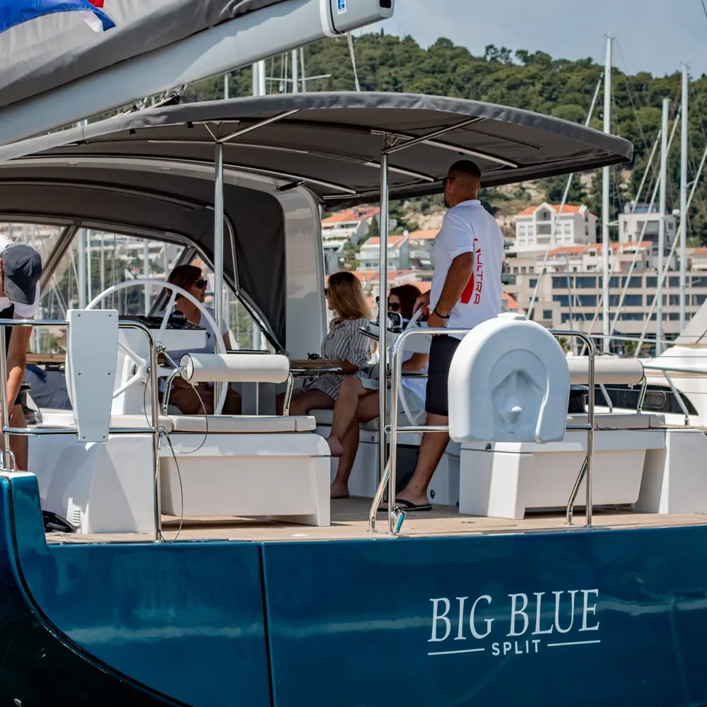 BIG BLUE 29