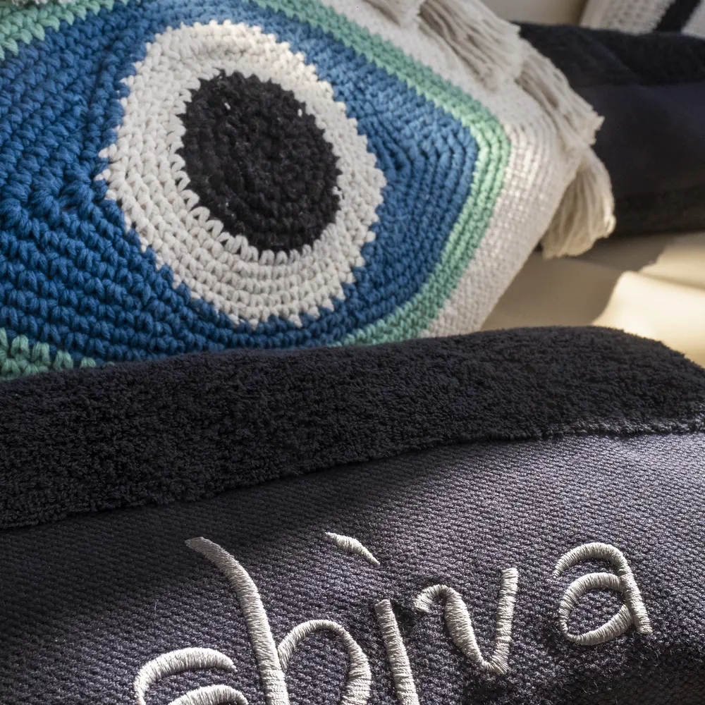 Shiva 32