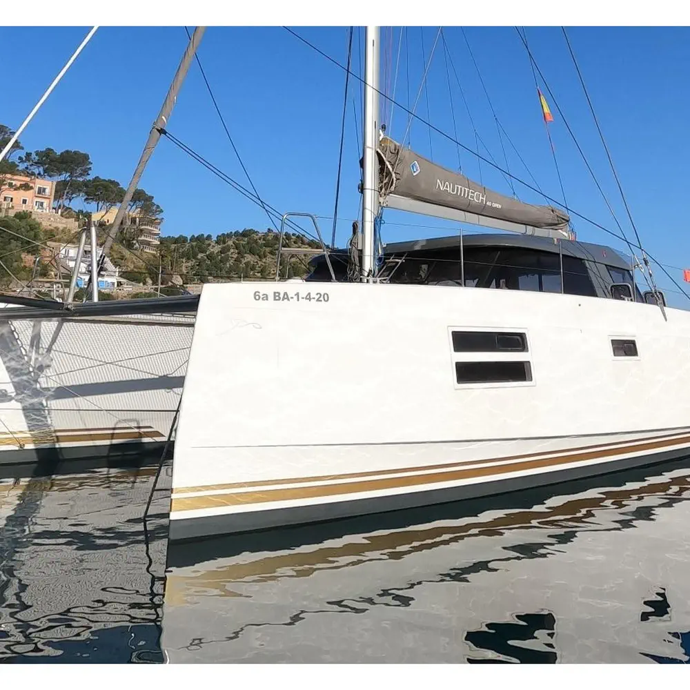 https://dsmkaagprkqin.cloudfront.net/images/catamarans-nautitech/catamaran/nautitech-40-open/5257036190000104731-1746553053726480862-orion-1000x1000.webp